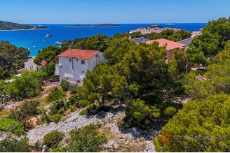 005 2022 410 Primosten Building land with a sea view for sale