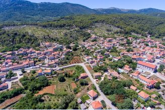 001 2018 258 Island of Hvar Stone house near the sea for sale