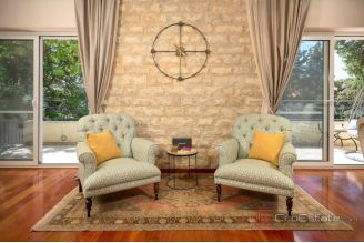 020 2045 16 Split Bacvice Unique villa with pool near the sea for sale