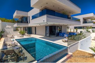 001 2021 385 trogir luxury villa with sea view for sale