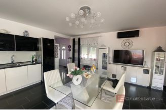 014 2044 29 Split area Three story house with a sea view for sale