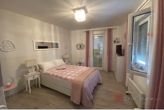 014 2044 29 Split area Three story house with a sea view for sale