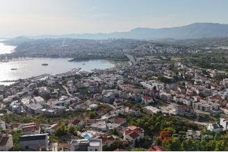 014 2044 29 Split area Three story house with a sea view for sale