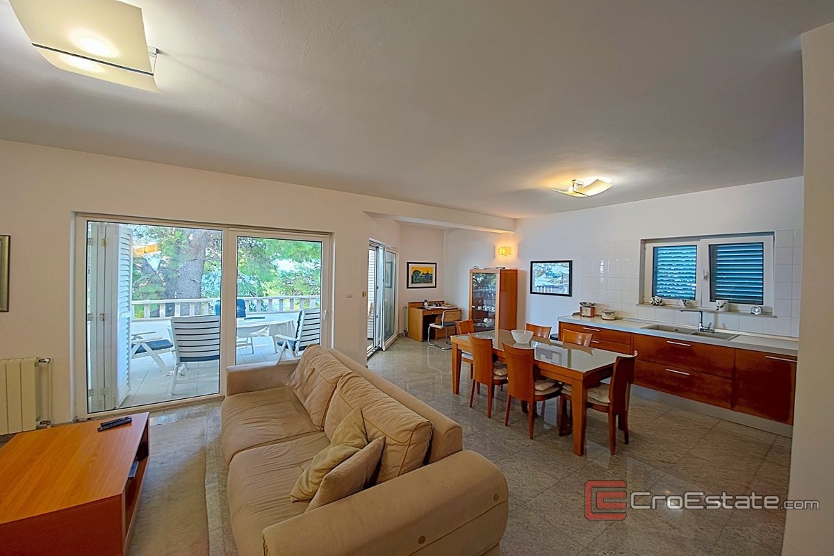 008 2021 394 Makarska House the first row to the sea sale 008 2021 394 Makarska House the first row to the sea sale