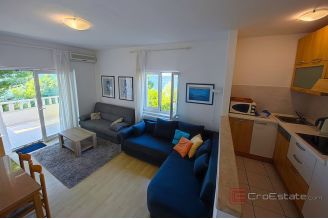 020 2021 394 Makarska House in the first row to the sea sale 020 2021 394 Makarska House in the first row to the sea sale