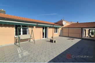 001 2047 31 Dalmatian hinterland Residential and commercial property for sale