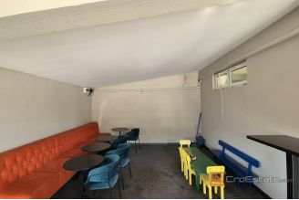 020 2047 31 Dalmatian hinterland Residential and commercial property for sale