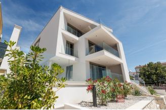 020 2022 432 rogoznica luxury two bedroom apartment with sea view for sale