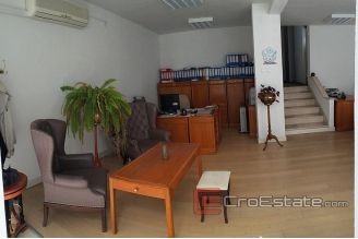 office_Split_008