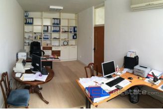 office_Split_008