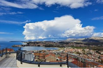 001 2036 121 Split Area Two bedroom apartment for long term rent