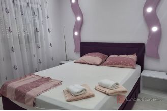 016 2031 157 Kastela Building land with three apartments for sale