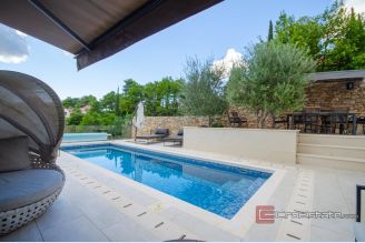 01 2013 196 Korcula villa sea front for sale