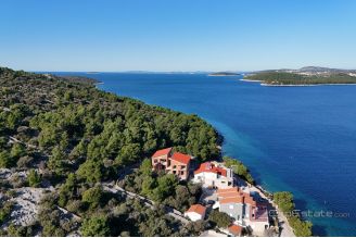 005 2035 200 rogoznica building plot in first row to the sea for sale