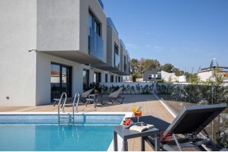 018 2022 437a Ciovo Modern villa with a sea view for sale