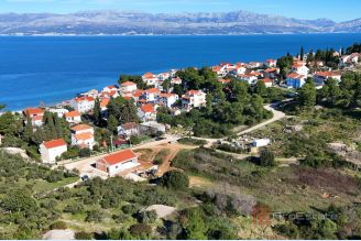 001 2029 96 island brac building plot near the sea for sale