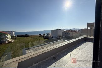 001 2043 141 Zadar Modern villa with pool and a sea view for sale