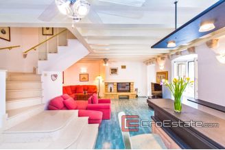 17 4148 30 Dubrovnik house for sale