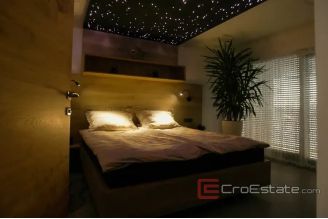 019 2052 13 Peljesac Modern villa with a sea view for sale