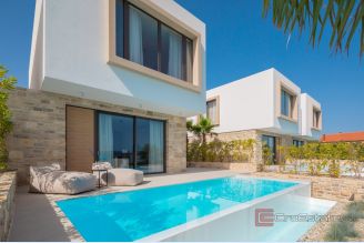 001 2046 74 Pasman Modern villa in the first row to the sea for sale