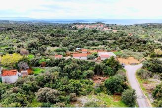 001 2047 60 Rogoznica Bilding land in a peaceful setting for sale