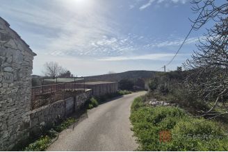 005 2047 60 Rogoznica Bilding land in a peaceful setting for sale
