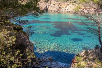 001 2052 25 Korcula Building plot near the sea for sale