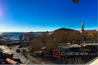 01 4123 30 Split apartment for sale sea view