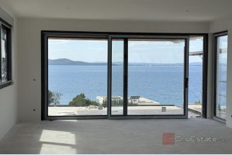 001 2043 160 Zadar Modern apartment with a sea view for sale