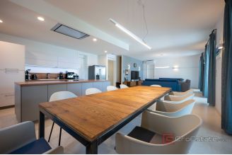 020 2022 448 zadar beautiful seafront stone villa with pool for sale