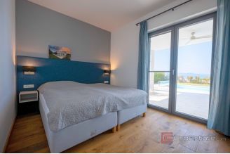 020 2022 448 zadar beautiful seafront stone villa with pool for sale