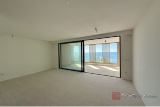 014 2043 169 Zadar Apartment in a luxury building sale