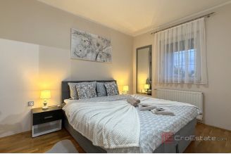 022 5373 30 krizevci modern house with swimming pool for sale