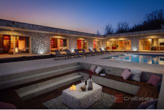 020 2048 43 Dalmatian Hinterland Luxury villa with pool and tennis court for rent