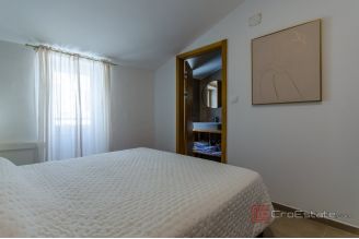 20 2013 238 Vis Komiza villa seafront for sale