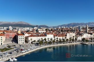 001 2046 65 Split center Commercial space in the city center for rent