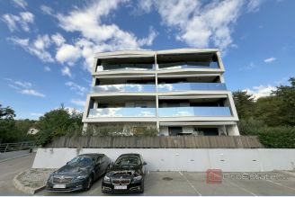 001 2053 24 rijeka modern apartment with sea view for rent