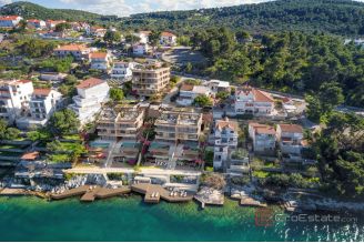 020 2035 278 island ciovo superb_duplex apartment first row to the sea for sale