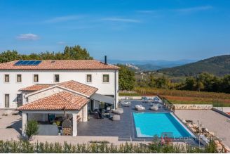 020 2053 27 Pazin Luxury villa with pool and tennis court for sale