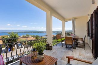 001 1021 39 Krk Duplex apartment with sea view for sale