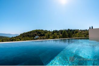 020 5469 30 Korcula Modern villa with infinity pool and open views for sale
