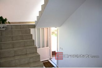 14 2014 54 Zadar detached house for sale