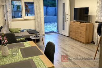 011 2014 23 Brac house for sale1