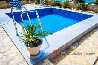 15 2014 19 Rogoznica house sea view for sale