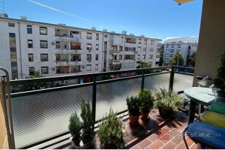 001 2059 04 Zagreb Spacious two bedroom apartment for sale