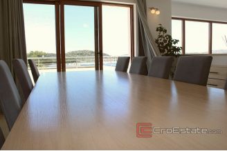019 2021 27 superb villa rogoznica