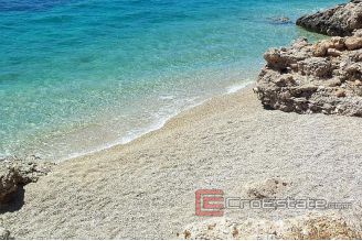 08 2021 58 land plot island brac