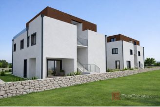 004 2022 495a Sibenik modern two bedroom apartment with a garden for sale