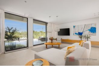 020 2061 13 Solta contemporary modern villa for sale