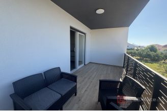 014 2035 388 Trogir Two bedroom apartment in a new building rent